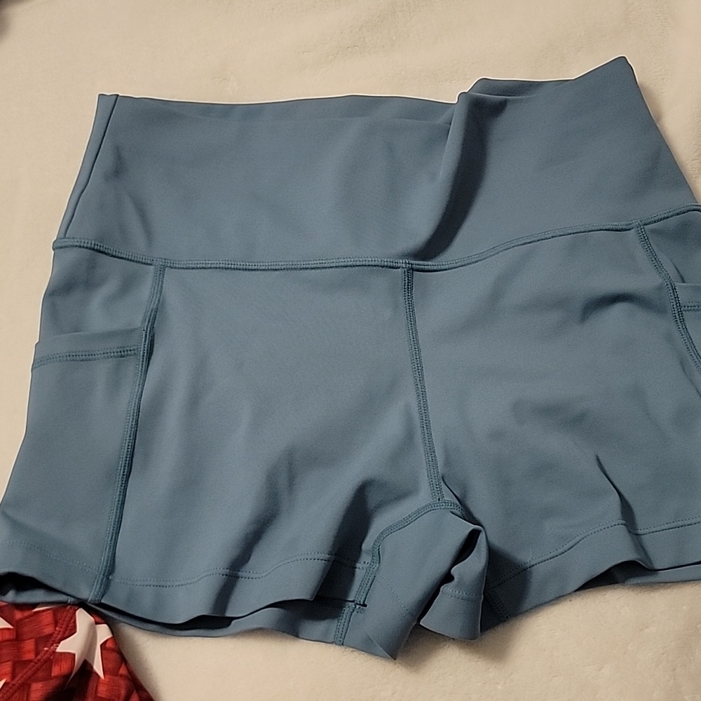 Shorts - Picture 2 of 2